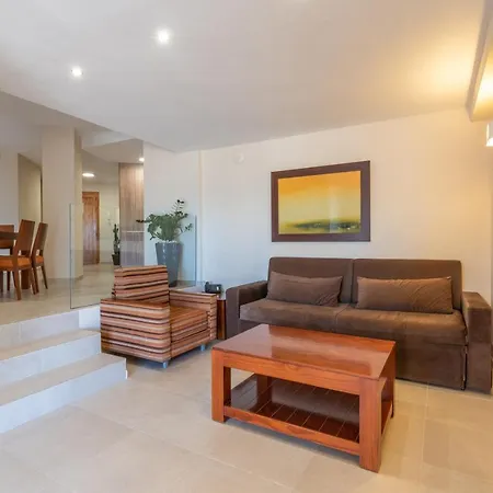 Apartahotel Vista Sur