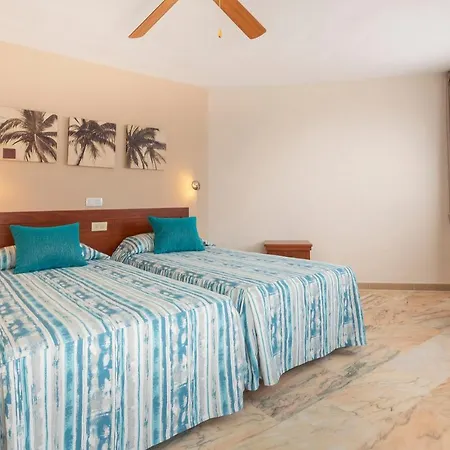 Vista Sur Aparthotel 4*