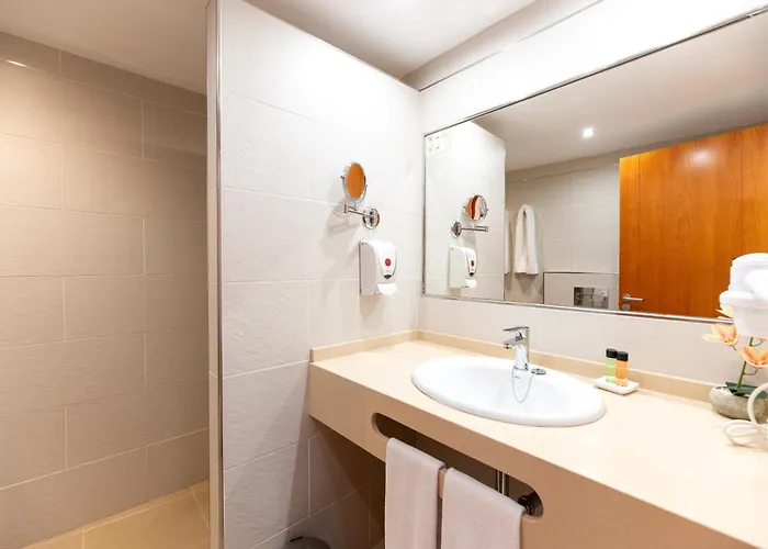 Apartmanhotel Vista Sur 4*