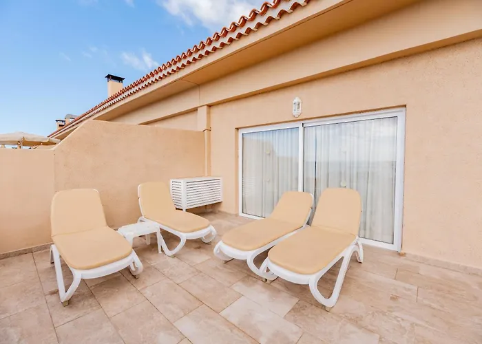 アパートホテル Vista Sur 4*